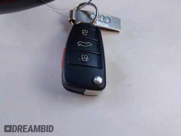 ✅ 2011 Audi A6 Prestige • VIN: WAUKGAFB7BN055454 • Lot: 43786306. Listed on IAAI with 120,049 mi. Free auction sales archive from the USA and detailed vehicle history report at DreamBid. Image 11.