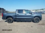 ✅ 2022 Chevrolet Silverado 1500 LT Trail Boss • VIN: 1GCPYFED0NZ129297 • Lot: 43204658. Wystawiony na IAAI z przebiegiem 34 463 mil. Bezpłatny archiwum sprzedaży aukcyjnych z USA i szczegółowy raport historii pojazdu na DreamBid. Zdjęcie 13.