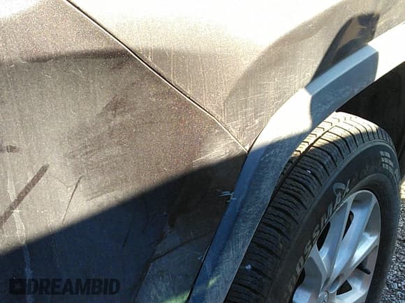 ✅ 2019 Jeep Cherokee Latitude Plus • VIN: 1C4PJLLN0KD175526 • Lot: 43723489. Wystawiony na IAAI z przebiegiem 110 922 mil. Bezpłatny archiwum sprzedaży aukcyjnych z USA i szczegółowy raport historii pojazdu na DreamBid. Zdjęcie 6.