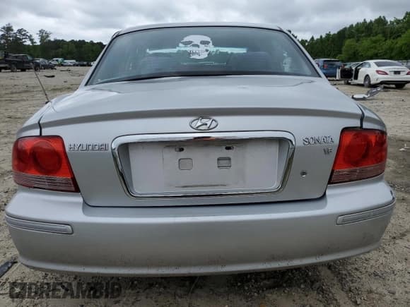 ✅ 2005 Hyundai Sonata GLS • VIN: KMHWF35H75A106421 • Лот: 55405844. Опубликован ранее на Copart с пробегом 96 030 миль. Бесплатный доступ к архиву аукционных продаж из США и подробный отчёт об истории автомобиля на DreamBid. Изображение 6.