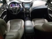 ✅ 2016 Hyundai Santa Fe • VIN: 5XYZUDLB3GG325214 • Лот: 71041033. Опубликован ранее на Copart с пробегом 63 953 миль. Бесплатный доступ к архиву аукционных продаж из США и подробный отчёт об истории автомобиля на DreamBid. Изображение 8.