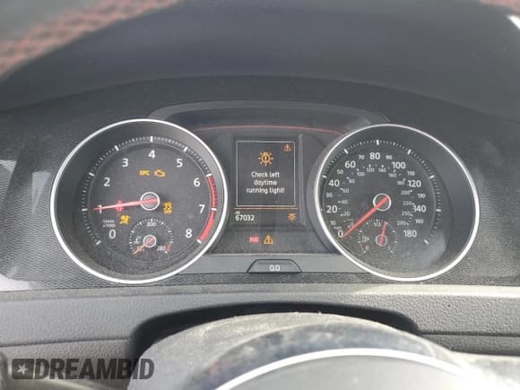 ✅ 2015 Volkswagen Golf GTI S • VIN: 3VWY47AU3FM055868 • Лот: 74148414. Опубликован ранее на Copart с пробегом 67 032 миль. Бесплатный доступ к архиву аукционных продаж из США и подробный отчёт об истории автомобиля на DreamBid. Изображение 9.