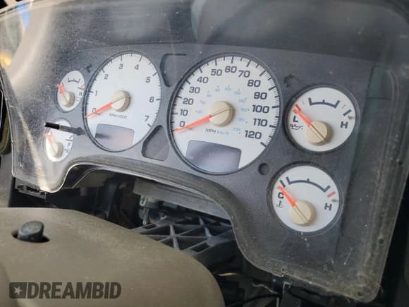 ✅ 2003 Dodge 1500 ST • VIN: 1D7HA16D63J573148 • Лот: 71168264. Опубликован ранее на Copart с пробегом Не указан. Бесплатный доступ к архиву аукционных продаж из США и подробный отчёт об истории автомобиля на DreamBid. Изображение 9.