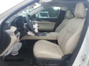 ✅ 2024 Infiniti QX60 Luxe • VIN: 5N1DL1FS3RC338071 • Lot: 68496445. Wystawiony na Copart z przebiegiem 36 791 mil. Bezpłatny archiwum sprzedaży aukcyjnych z USA i szczegółowy raport historii pojazdu na DreamBid. Zdjęcie 7.