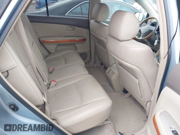 ✅ 2004 Lexus RX 330 • VIN: 2T2GA31U44C015283 • Lot: 43752778. Listed on IAAI with 184,513 mi. Free auction sales archive from the USA and detailed vehicle history report at DreamBid. Image 8.
