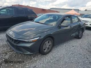 2024 Hyundai Elantra SE with VIN KMHLL4DG7RU761922, listed as a Copart auction lot 71610445 with 42,053 mi miles and Salvage title. Bid and sale history available at DreamBid. Image 1.