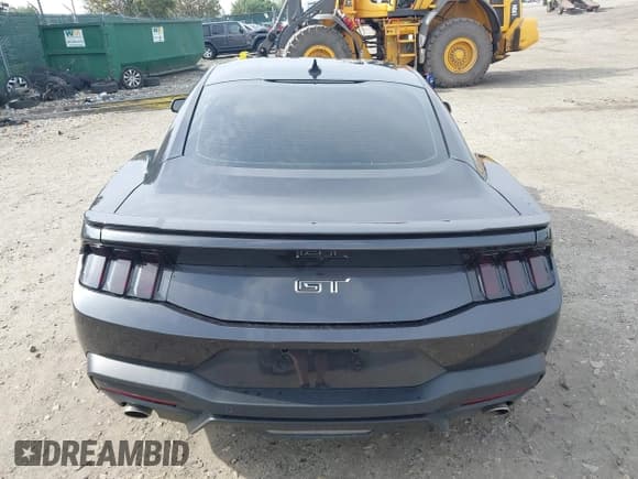 ✅ 2024 Ford Mustang GT • VIN: 1FA6P8CF3R5417168 • Lot: 43300904. Listed on IAAI with 7,430 mi. Free auction sales archive from the USA and detailed vehicle history report at DreamBid. Image 17.