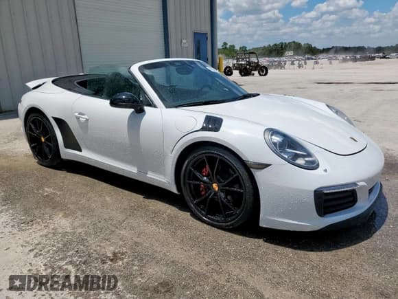 ✅ 2017 Porsche 911 Carrera • VIN: WP0CA2A99HS141149 • Лот: 65654645. Опубликован ранее на Copart с пробегом 39 694 миль. Бесплатный доступ к архиву аукционных продаж из США и подробный отчёт об истории автомобиля на DreamBid. Изображение 4.