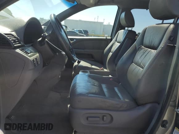 ✅ 2009 Honda Odyssey EX-L • VIN: 5FNRL38639B413411 • Лот: 81756135. Опубликован ранее на Copart с пробегом 97 846 миль. Бесплатный доступ к архиву аукционных продаж из США и подробный отчёт об истории автомобиля на DreamBid. Изображение 7.