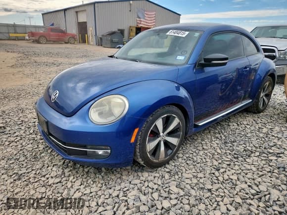 ✅ 2012 Volkswagen Beetle Turbo • VIN: 3VWVA7AT8CM636801 • Lot: 61404815. Listed on Copart with 117,177 mi. Free auction sales archive from the USA and detailed vehicle history report at DreamBid. Image 1.