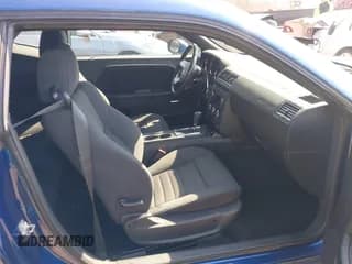 ✅ 2010 Dodge Challenger SE • VIN: 2B3CJ4DV3AH133549 • Lot: 41714980. Wystawiony na IAAI z przebiegiem 157 743 mil. Bezpłatny archiwum sprzedaży aukcyjnych z USA i szczegółowy raport historii pojazdu na DreamBid. Zdjęcie 5.