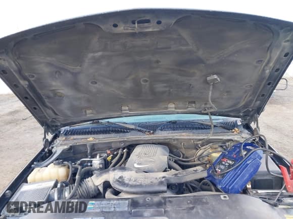 ✅ 2002 Chevrolet Suburban LT • VIN: 3GNFK16Z92G251346 • Lot: 41966201. Wystawiony na IAAI z przebiegiem 362 492 mil. Bezpłatny archiwum sprzedaży aukcyjnych z USA i szczegółowy raport historii pojazdu na DreamBid. Zdjęcie 10.