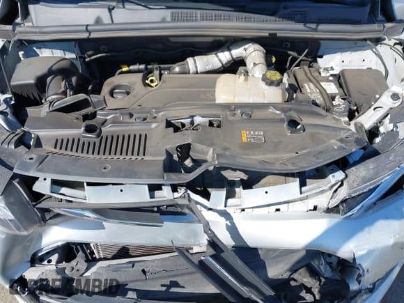 ✅ 2021 Chevrolet Trax LT • VIN: KL7CJPSM6MB372548 • Lot: 43425815. Listed on IAAI with 75,194 mi. Free auction sales archive from the USA and detailed vehicle history report at DreamBid. Image 10.