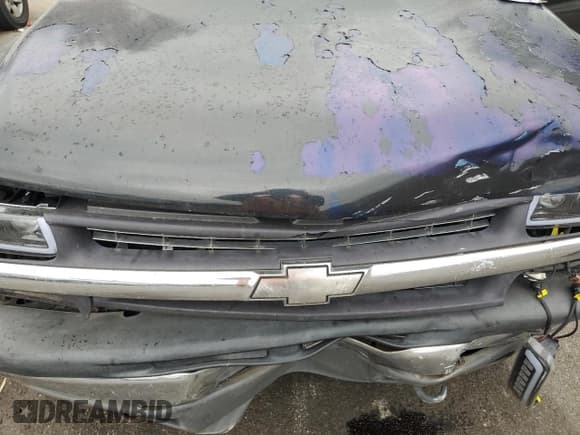 ✅ 2001 Chevrolet Silverado 1500 LS • VIN: 2GCEC19VX11249672 • Лот: 76056364. Опубликован ранее на Copart с пробегом 402 193 миль. Бесплатный доступ к архиву аукционных продаж из США и подробный отчёт об истории автомобиля на DreamBid. Изображение 13.