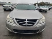 ✅ 2010 Hyundai Genesis • VIN: KMHGC4DE0AU095457 • Lot: 89697535. Wystawiony na Copart z przebiegiem 160 918 mil. Bezpłatny archiwum sprzedaży aukcyjnych z USA i szczegółowy raport historii pojazdu na DreamBid. Zdjęcie 5.