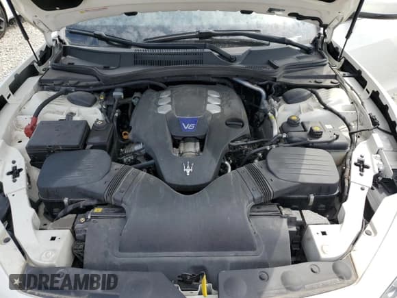 ✅ 2016 Maserati Ghibli S • VIN: ZAM57RSA0G1183122 • Lot: 71105145. Wystawiony na Copart z przebiegiem 78 097 mil. Bezpłatny archiwum sprzedaży aukcyjnych z USA i szczegółowy raport historii pojazdu na DreamBid. Zdjęcie 11.