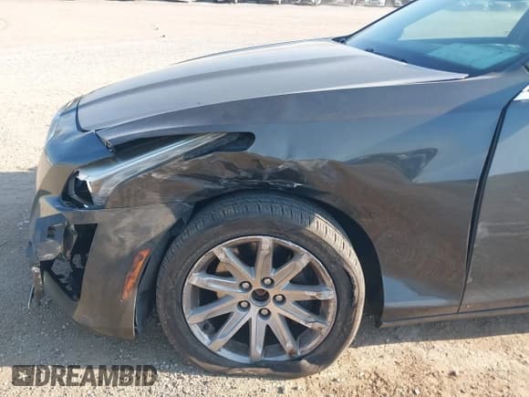 ✅ 2014 Cadillac CTS Luxury AWD • VIN: 1G6AX5SX0E0180355 • Lot: 43371029. Listed on IAAI with 122,323 mi. Free auction sales archive from the USA and detailed vehicle history report at DreamBid. Image 6.