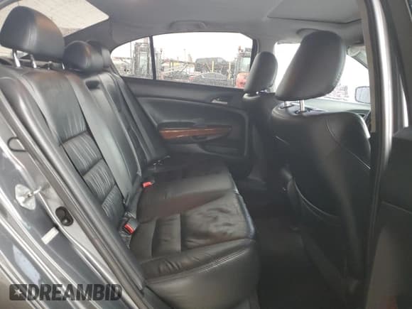 ✅ 2011 Honda Accord EX-L • VIN: 1HGCP3F85BA012456 • Lot: 93083725. Listed on Copart with 236,566 mi. Free auction sales archive from the USA and detailed vehicle history report at DreamBid. Image 10.