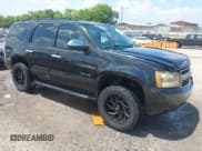 ✅ 2013 Chevrolet Tahoe LT • VIN: 1GNSKBE06DR105755 • Лот: 42879117. Опубликован ранее на IAAI с пробегом 171 005 миль. Бесплатный доступ к архиву аукционных продаж из США и подробный отчёт об истории автомобиля на DreamBid. Изображение 1.