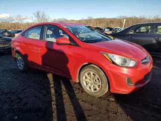 ✅ 2013 Hyundai Accent GLS • VIN: KMHCT4AE1DU514682 • Лот: 82362724. Опубликован ранее на Copart с пробегом 111 084 миль. Бесплатный доступ к архиву аукционных продаж из США и подробный отчёт об истории автомобиля на DreamBid. Изображение 4.