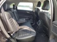 ✅ 2024 Ford Edge SEL • VIN: 2FMPK4J92RBA79269 • Lot: 60811595. Wystawiony na Copart z przebiegiem 14 440 mil. Bezpłatny archiwum sprzedaży aukcyjnych z USA i szczegółowy raport historii pojazdu na DreamBid. Zdjęcie 11.