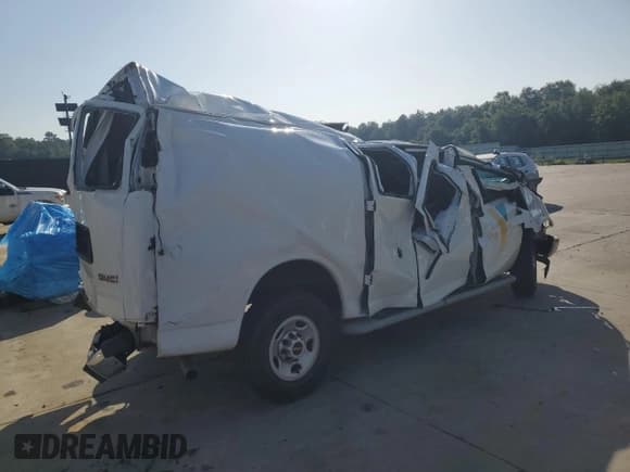 ✅ 2018 GMC Savana Cargo • VIN: 1GTW7AFG1J1909408 • Lot: 64429725. Listed on Copart with Not provided. Free auction sales archive from the USA and detailed vehicle history report at DreamBid. Image 3.