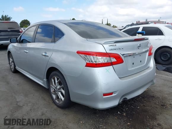 ✅ 2015 Nissan Sentra SR • VIN: 3N1AB7AP7FY240375 • Lot: 43208326. Wystawiony na IAAI z przebiegiem 73 346 mil. Bezpłatny archiwum sprzedaży aukcyjnych z USA i szczegółowy raport historii pojazdu na DreamBid. Zdjęcie 3.