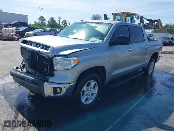 ✅ 2016 Toyota Tundra SR5 • VIN: 5TFEM5F17GX096508 • Lot: 41908791. Listed on IAAI with 103,583 mi. Free auction sales archive from the USA and detailed vehicle history report at DreamBid. Image 17.