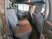 ✅ 2024 Chevrolet Colorado 4WD Z71 • VIN: 1GCPTDEKXR1214704 • Лот: 81501685. Опубликован ранее на Copart с пробегом 29 231 миль. Бесплатный доступ к архиву аукционных продаж из США и подробный отчёт об истории автомобиля на DreamBid. Изображение 10.