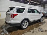 ✅ 2018 Ford Explorer XLT • VIN: 1FM5K8D84JGC14332 • Lot: 92922215. Wystawiony na Copart z przebiegiem 71 656 mil. Bezpłatny archiwum sprzedaży aukcyjnych z USA i szczegółowy raport historii pojazdu na DreamBid. Zdjęcie 3.