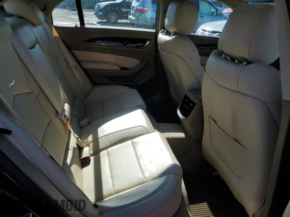 ✅ 2015 Cadillac CTS Luxury AWD • VIN: 1G6AX5SX4F0129121 • Лот: 82348045. Опубликован ранее на Copart с пробегом 160 606 миль. Бесплатный доступ к архиву аукционных продаж из США и подробный отчёт об истории автомобиля на DreamBid. Изображение 10.