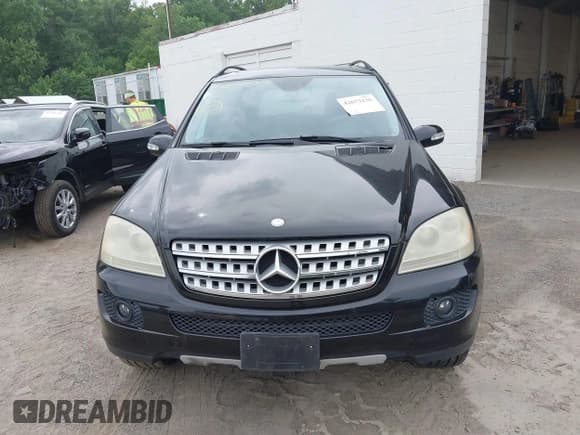 ✅ 2008 Mercedes-Benz M 350 • VIN: 4JGBB86E08A350878 • Lot: 42673135. Listed on IAAI with 132,661 mi. Free auction sales archive from the USA and detailed vehicle history report at DreamBid. Image 13.