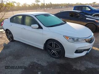 ✅ 2016 Honda Accord Sport • VIN: 1HGCR2F65GA085921 • Лот: 43695507. Опубликован ранее на IAAI с пробегом 44 054 миль. Бесплатный доступ к архиву аукционных продаж из США и подробный отчёт об истории автомобиля на DreamBid. Изображение 1.
