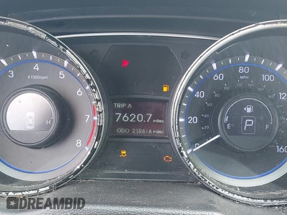 ✅ 2013 Hyundai Sonata GLS • VIN: 5NPEB4AC1DH759152 • Lot: 43314441. Listed on IAAI with 212,616 mi. Free auction sales archive from the USA and detailed vehicle history report at DreamBid. Image 7.