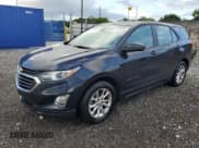 ✅ 2020 Chevrolet Equinox LS • VIN: 3GNAXHEV4LS535047 • Лот: 90610875. Опубликован ранее на Copart с пробегом 68 626 миль. Бесплатный доступ к архиву аукционных продаж из США и подробный отчёт об истории автомобиля на DreamBid. Изображение 1.