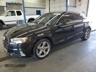 ✅ 2019 Audi A3 Premium • VIN: WAUBEGFF1KA103193 • Lot: 63943135. Wystawiony na Copart z przebiegiem 52 868 mil. Bezpłatny archiwum sprzedaży aukcyjnych z USA i szczegółowy raport historii pojazdu na DreamBid. Zdjęcie 1.