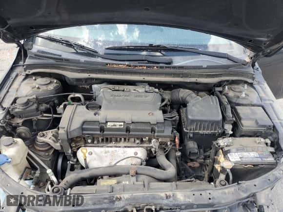 2010 Hyundai Elantra GLS with VIN KMHDC8AE4AU061956, listed as a Copart auction lot 70474545 with 168,215 mi miles and Salvage title. Bid and sale history available at DreamBid. Image 11.