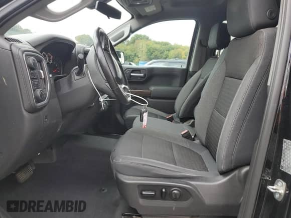 2019 Chevrolet Silverado 1500 LT с VIN 3GCUYDED4KG105605, выставлен на аукционе Copart как лот 85872695 с пробегом 85 312 миль миль и Списание • Salvage title. История ставок и продаж доступна на DreamBid. Изображение 7.