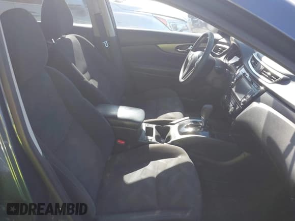 ✅ 2015 Nissan Rogue S • VIN: KNMAT2MT3FP567430 • Lot: 41650408. Listed on IAAI with 155,654 mi. Free auction sales archive from the USA and detailed vehicle history report at DreamBid. Image 5.