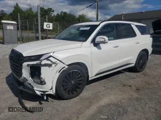 ✅ 2025 Hyundai Palisade Calligraphy • VIN: KM8R7DGE7SU884635 • Лот: 70701125. Опубликован ранее на Copart с пробегом 3 020 миль. Бесплатный доступ к архиву аукционных продаж из США и подробный отчёт об истории автомобиля на DreamBid. Изображение 1.