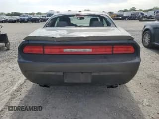 ✅ 2014 Dodge Challenger SXT • VIN: 2C3CDYAG6EH247655 • Lot: 65164284. Wystawiony na Copart z przebiegiem 63 869 mil. Bezpłatny archiwum sprzedaży aukcyjnych z USA i szczegółowy raport historii pojazdu na DreamBid. Zdjęcie 6.