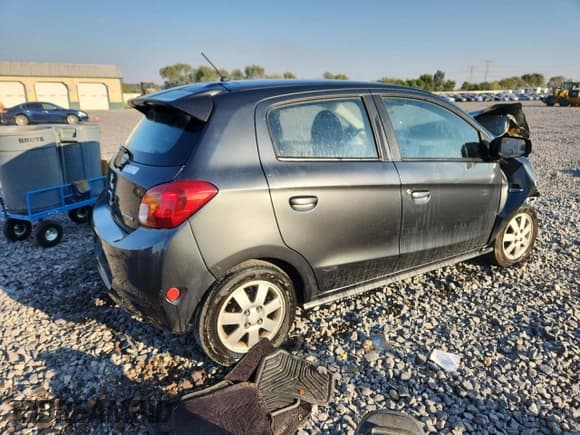 ✅ 2015 Mitsubishi Mirage ES • VIN: ML32A4HJ2FH003120 • Lot: 87241935. Listed on Copart with 130,172 mi. Free auction sales archive from the USA and detailed vehicle history report at DreamBid. Image 3.