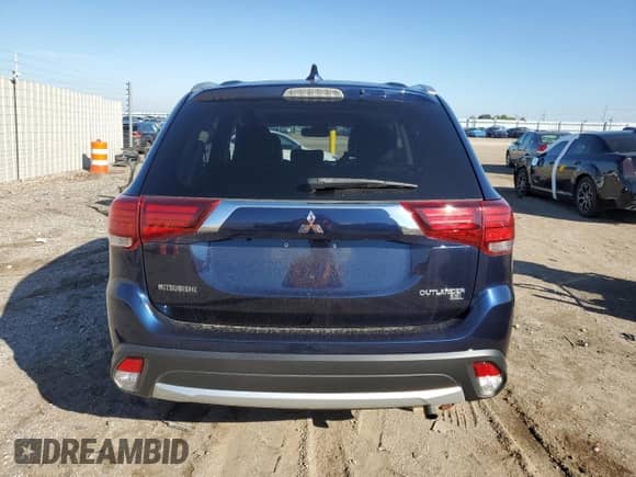2017 Mitsubishi Outlander SE с VIN JA4AZ3A36HZ014409, выставлен на аукционе Copart как лот 85515095 с пробегом 62 877 миль миль и Списание • Salvage title. История ставок и продаж доступна на DreamBid. Изображение 6.