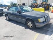 ✅ 1995 Mercedes-Benz E 320 • VIN: WDBEA66E2SC272901 • Lot: 42985706. Listed on IAAI with 127,219 mi. Free auction sales archive from the USA and detailed vehicle history report at DreamBid. Image 1.