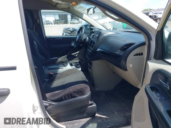 ✅ 2013 Ram Cargo Van Tradesman • VIN: 2C4JRGAG7DR545090 • Lot: 42204818. Listed on IAAI with 255,715 mi. Free auction sales archive from the USA and detailed vehicle history report at DreamBid. Image 5.