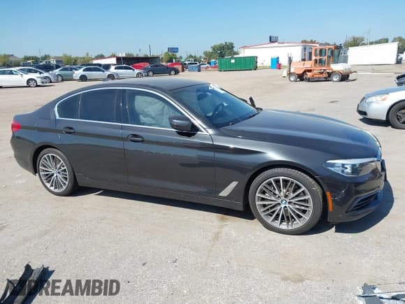 ✅ 2020 BMW 5 Series 540i • VIN: WBAJS1C08LCD37549 • Лот: 43523398. Опубликован ранее на IAAI с пробегом 67 621 миль. Бесплатный доступ к архиву аукционных продаж из США и подробный отчёт об истории автомобиля на DreamBid. Изображение 13.