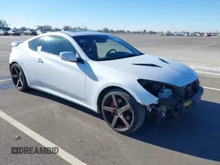 ✅ 2015 Hyundai Genesis Coupe Ultimate • VIN: KMHHU6KJ3FU126351 • Lot: 41318016. Wystawiony na IAAI z przebiegiem 97 406 mil. Bezpłatny archiwum sprzedaży aukcyjnych z USA i szczegółowy raport historii pojazdu na DreamBid. Zdjęcie 1.