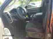 2019 Ram 1500 Warlock z VIN 1C6RR7GT6KS732752, wystawiony jako Copart lot #58420555 z przebiegiem 73 357 mil mil oraz Szkoda całkowita • Salvage title. Historia ofert i sprzedaży dostępna na DreamBid. Obrazek 7.