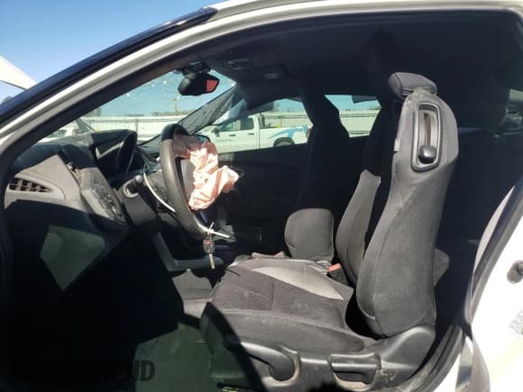 ✅ 2015 Honda CR-Z • VIN: JHMZF1D40FS000391 • Lot: 91074005. Listed on Copart with 86,487 mi. Free auction sales archive from the USA and detailed vehicle history report at DreamBid. Image 7.