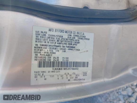 ✅ 2003 Lincoln Town Car Executive • VIN: 1LNHM81W53Y706603 • Lot: 43703566. Listed on IAAI with Not provided. Free auction sales archive from the USA and detailed vehicle history report at DreamBid. Image 9.